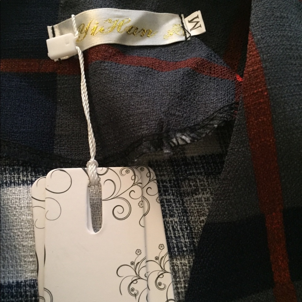 Dress - Picture 2 of 3